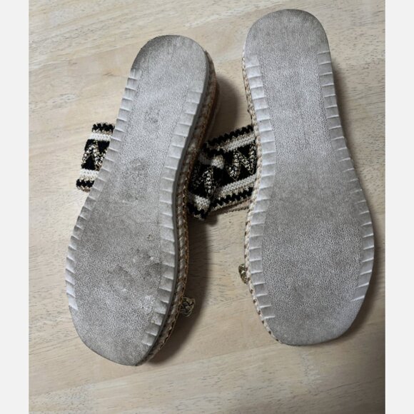 SHEIN 9W 9 Wide Width Platform Double Strap Sandal Black Gold Studs Braid - Picture 8 of 8